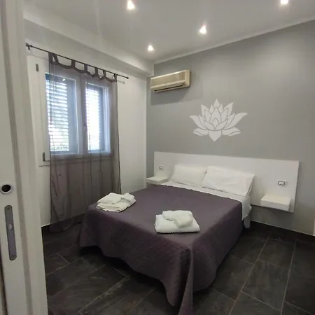 Nocleg ze śniadaniem Fiore Di Loto 3*