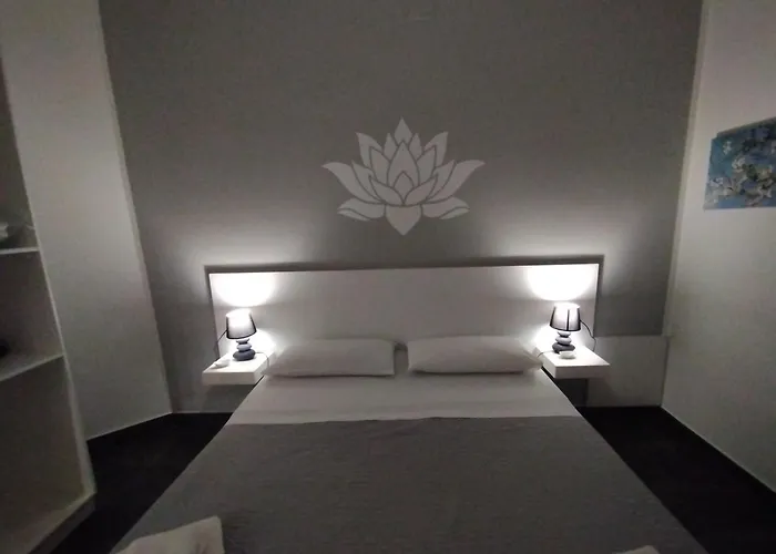 Fiore Di Loto Nocleg ze śniadaniem 4*